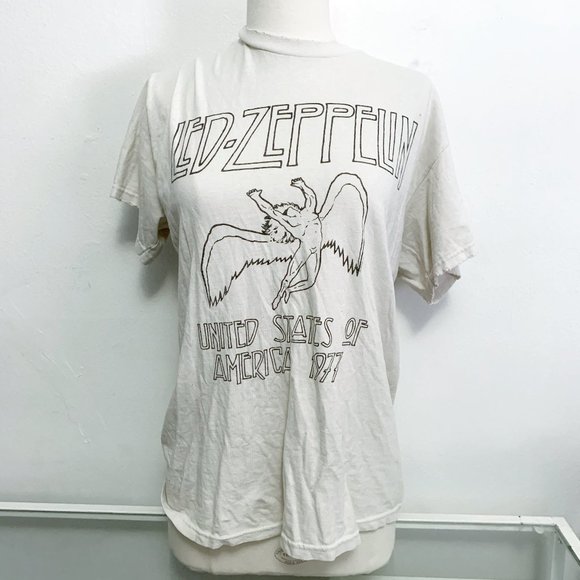 Urban Outfitters Tops - Led-zeppelin Tshirt Medium "Vintage" Band T